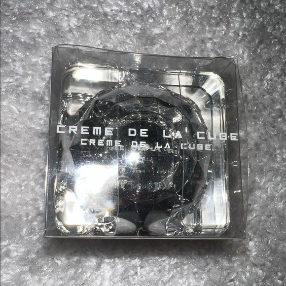 new crème de la cream face lotion - Picture 2 of 5